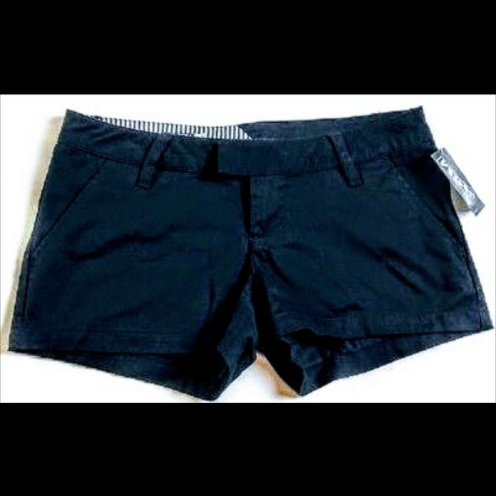 Short shorts